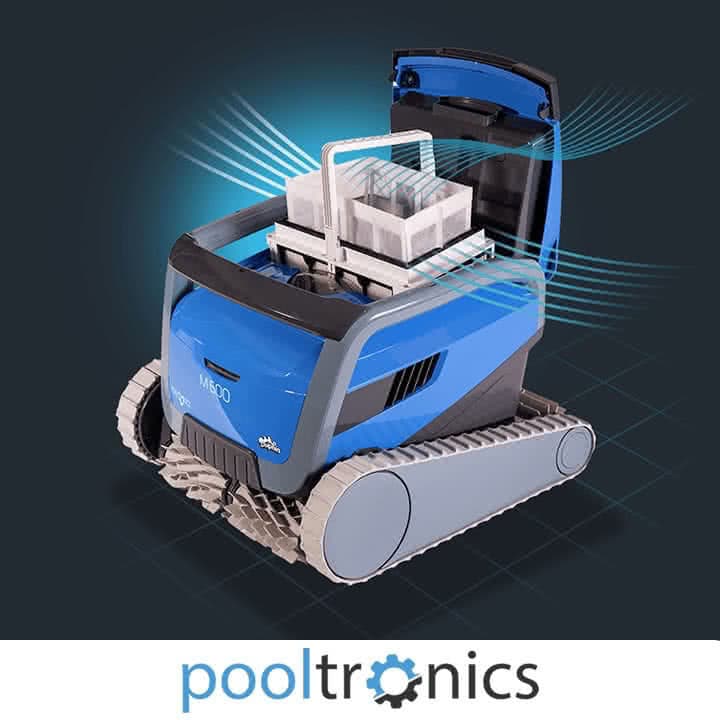 Dolphin robotic pool cleaner inspection when the cleaner is not moving